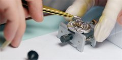 天梭表壳割手？轻松应对，守护你的腕上艺术品！