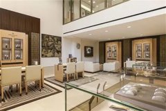 欧米茄表壳有划痕是啥原因