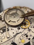 浪琴腕表发条拧反了解决技巧推荐